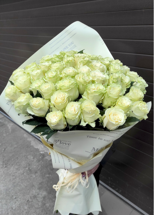 Голандські білі троянди 51 шт.