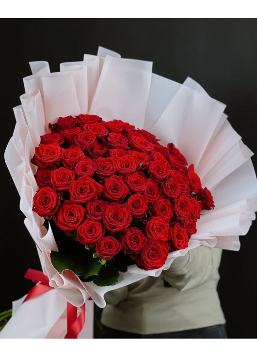 Букет червоних троянд Дніпро