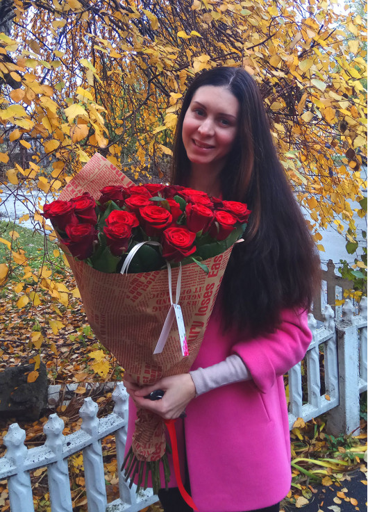 Букет червоних троянд Дніпро