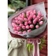 Букет рожевих тюльпанів