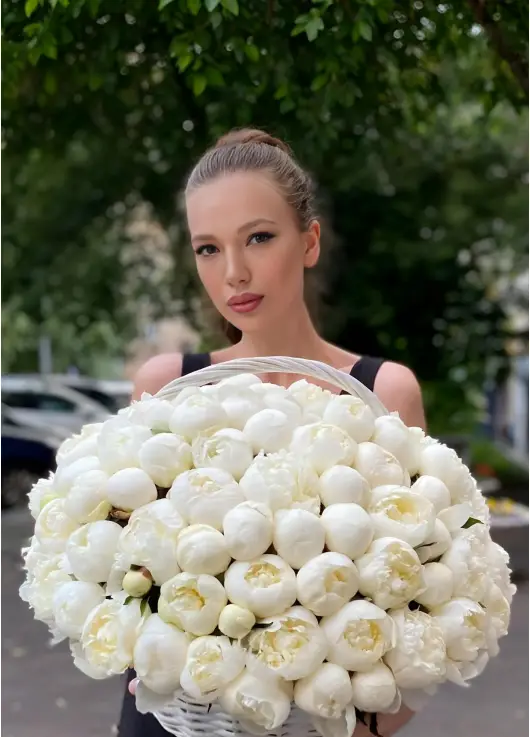 101 піон у кошику 101 піон у кошику