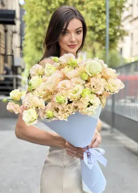 Кремова еустома