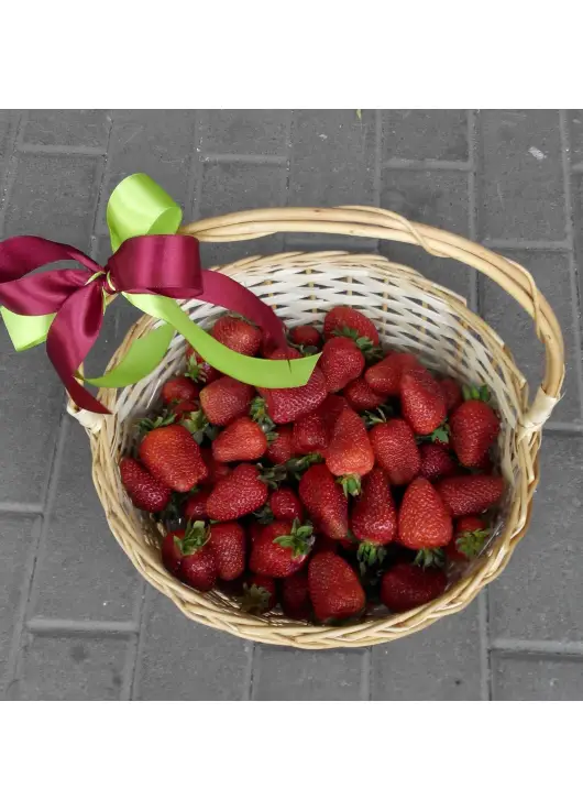 Соковита полуниця! 