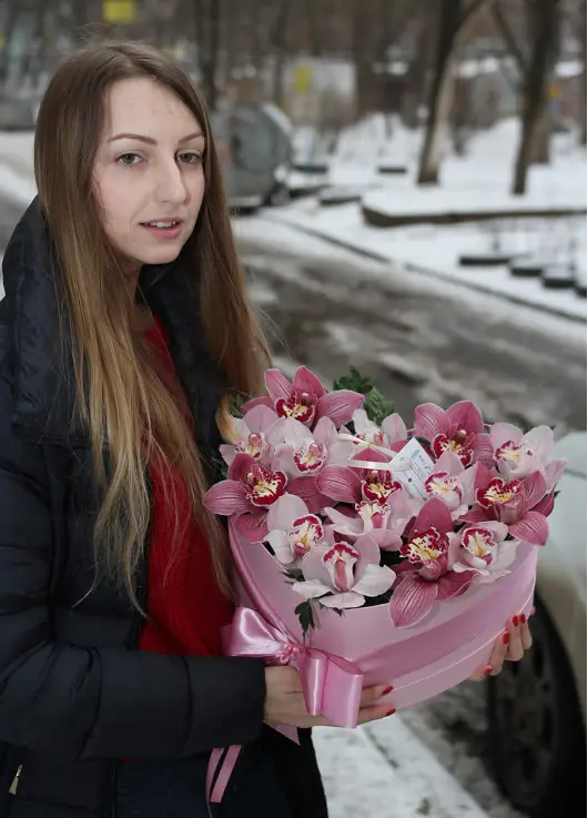 Орхідея у коробці
