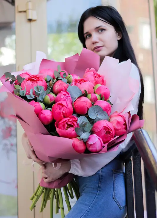 Півонії в Дніпрі