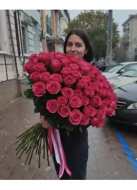 101 метрова рожева троянда