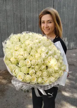 101 біла троянда "Класика"