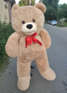 Величезний плюшевий ведмідь (210 см)