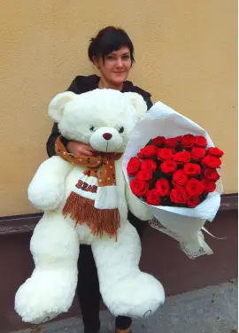 19 троянд + ведмедик 1м