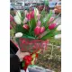 Букет білих та рожевих тюльпанів