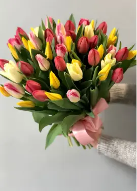 Букет із 51 тюльпанів мікс (імпорт, Нідерланди)
