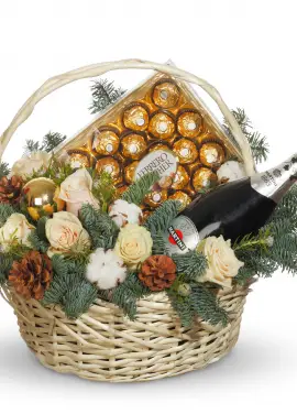 Новорічний кошик з декором, мартіні